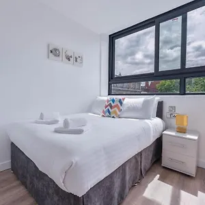 lovely-studio-apartment-in-central-sheffield.yorkshirehotels.net/